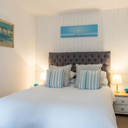 Cute 1 Bed Apartment 2 Mins From The Sea - Sleeps 4, Flat 8 The Gables, Church Street, Lyme Regis Esterno foto