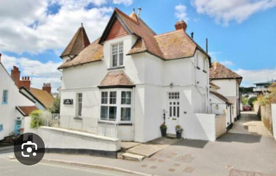 Cute 1 Bed Apartment 2 Mins From The Sea - Sleeps 4, Flat 8 The Gables, Church Street, Lyme Regis Esterno foto