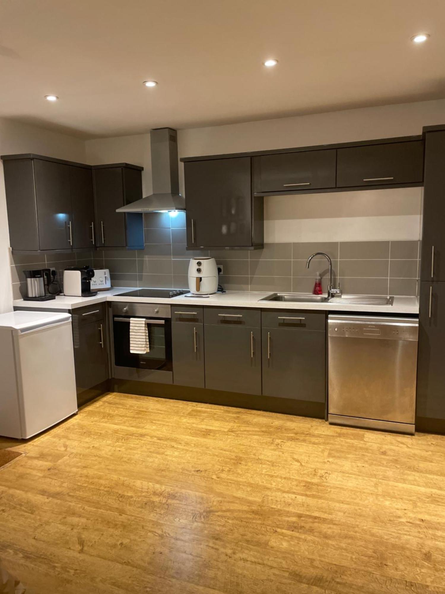 Cute 1 Bed Apartment 2 Mins From The Sea - Sleeps 4, Flat 8 The Gables, Church Street, Lyme Regis Esterno foto