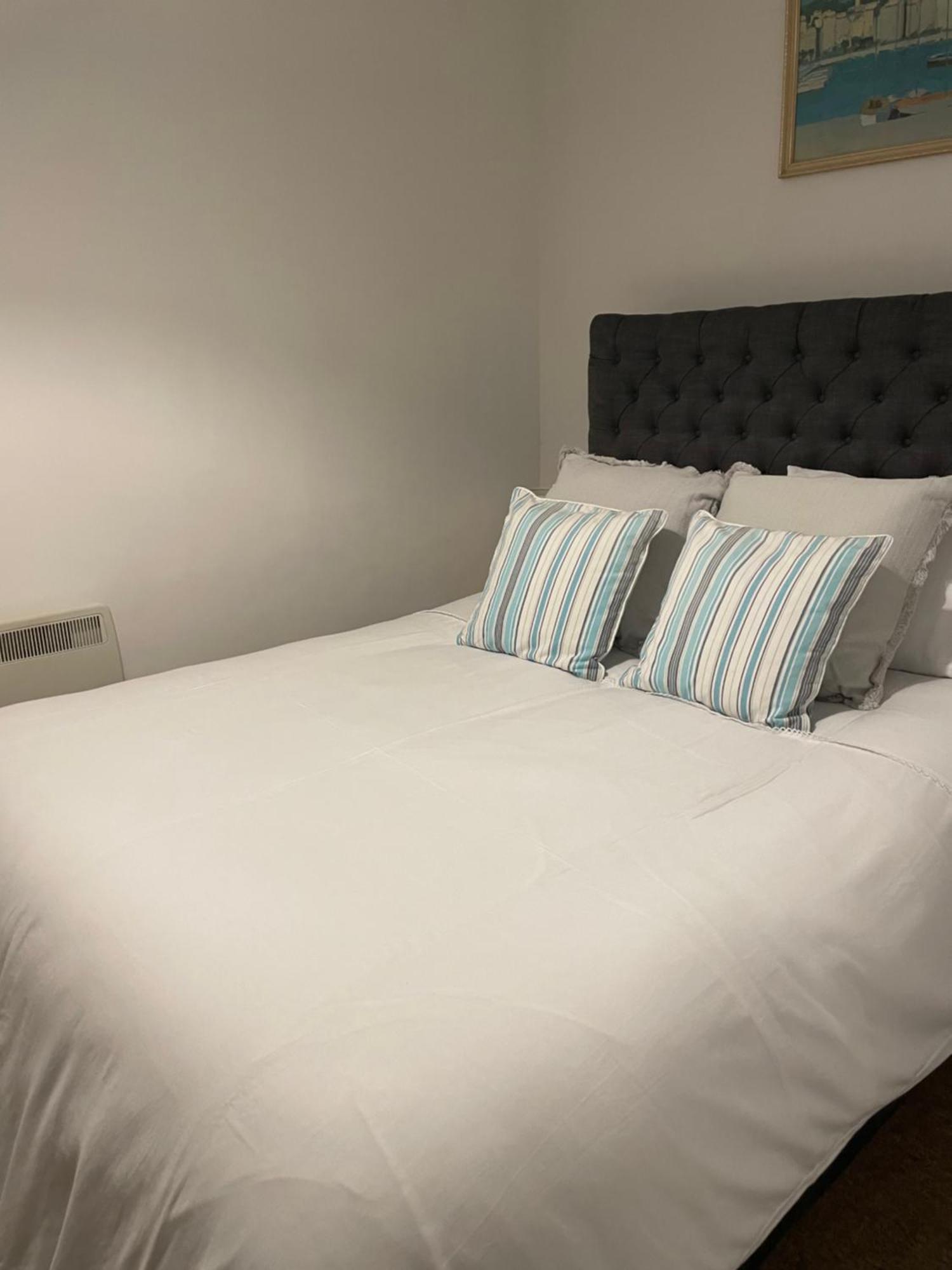 Cute 1 Bed Apartment 2 Mins From The Sea - Sleeps 4, Flat 8 The Gables, Church Street, Lyme Regis Esterno foto